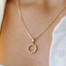 Smykke i sølv med zirkonia sirkel, Forgylt thumbnail